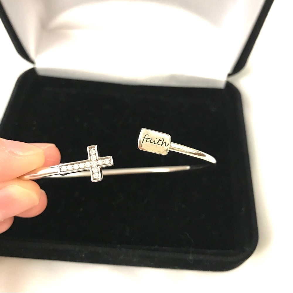 Kay Jewelers "Faith" Diamond Cross Bangle Bracelet 1/8 ct tw Sterling Silver